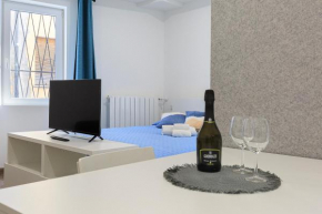 Rosita's Apartment (Como)